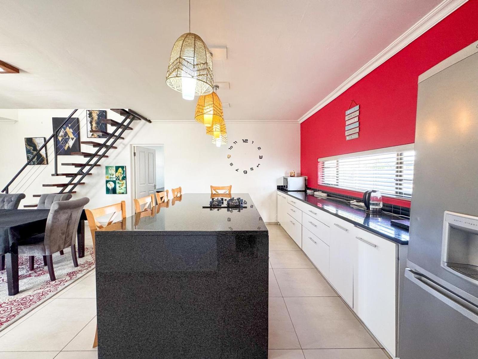 Inside A Mansion Homestay Cape Town